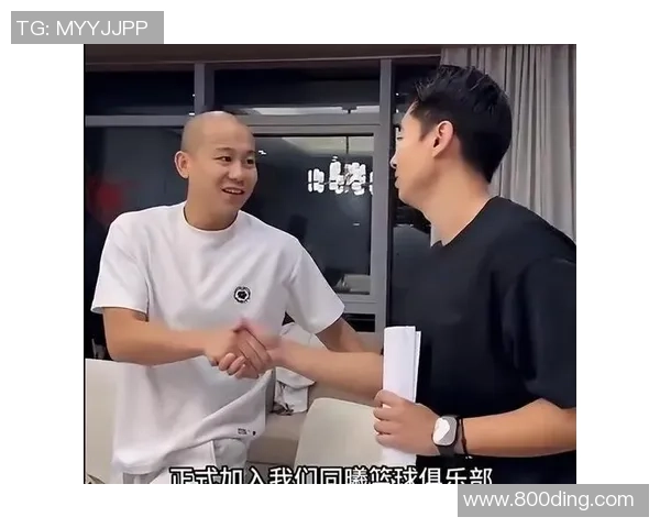 曾吐槽CBA底子没人看！百万粉丝网红曹芳自曝与同曦签试训合同